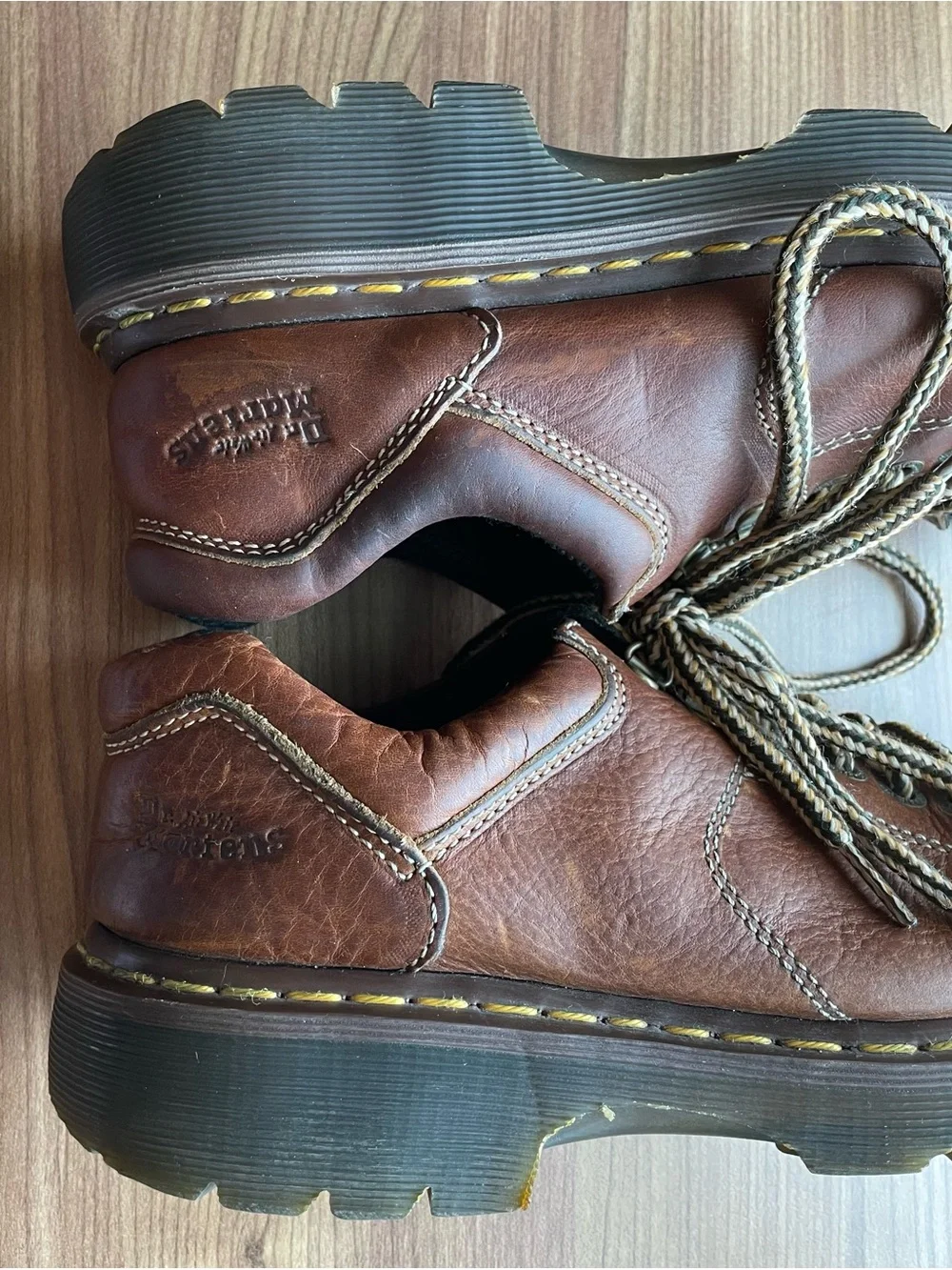 VTG Dr. Martens 8A40 Brown Leather Platform Oxfords Made in England Chunky Men 8